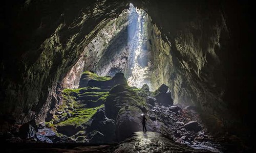 Hang Son Doong lot top hang dong an tuong nhat the gioi